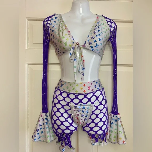 Exotic Dance Attire - Picture 4 of 6